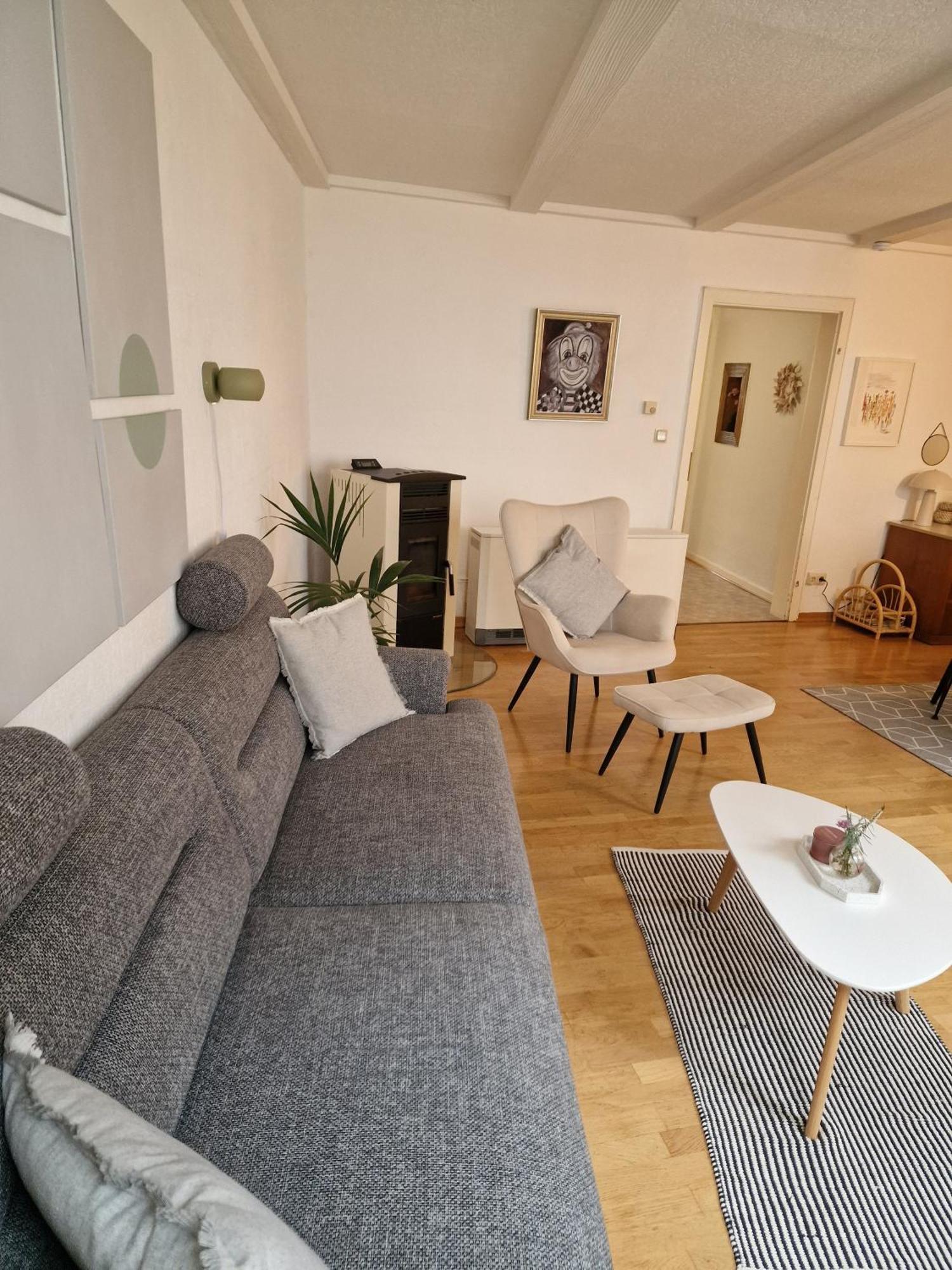Das Rote Ferienhaus Terlinden Lieser Luaran gambar